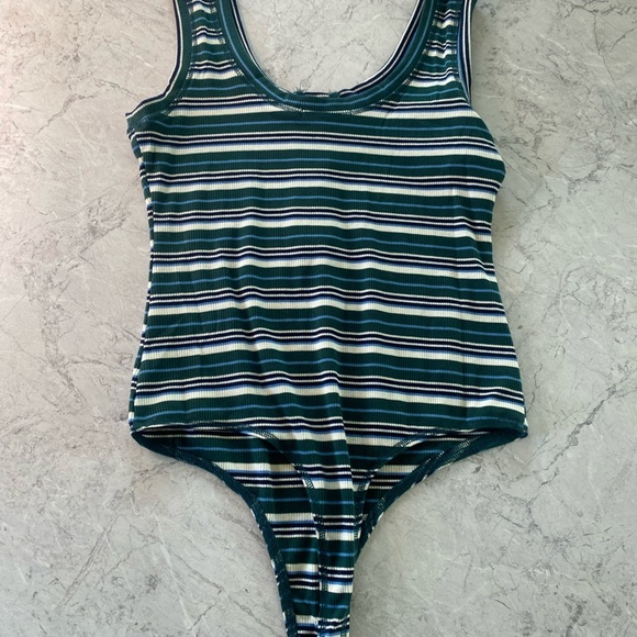 Green Blue and White Bodysuit - Picture 2 of 3